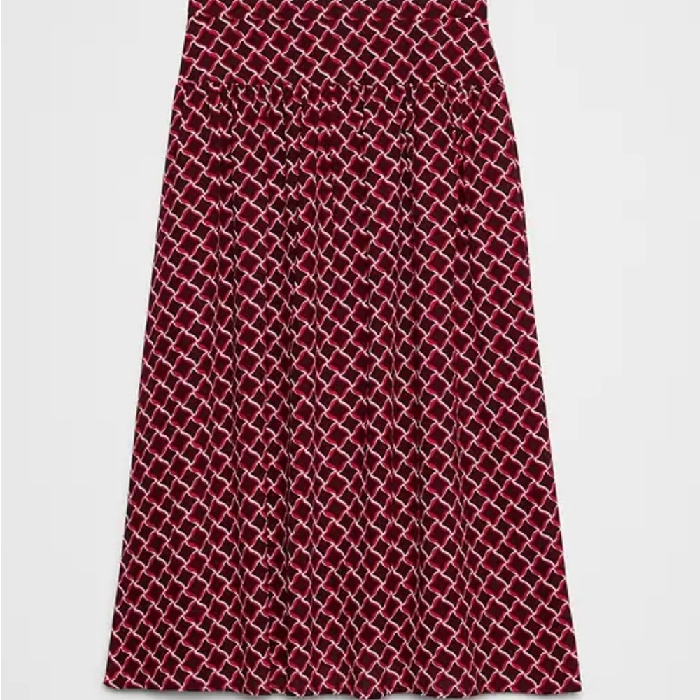 Brand New with tags Banana Republic DROPPED-WAIST MIDI SKIRT size 6.